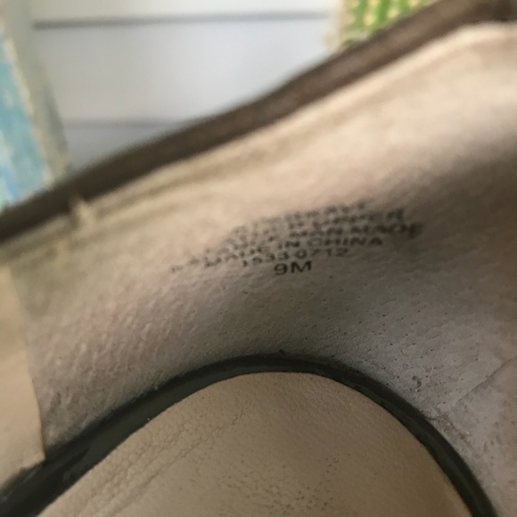 Suede peep toe heels - Picture 5 of 6